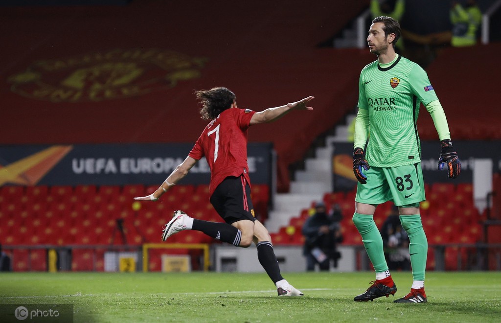 热刺险胜多特蒙德，卡瓦尼补时绝平意甲