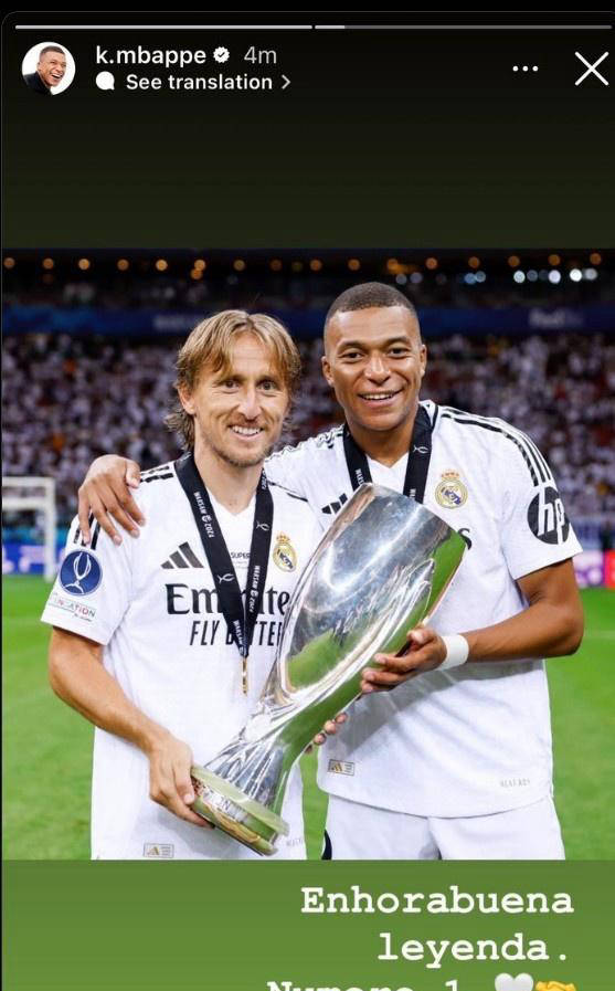 巴萨战平拜仁，姆巴佩乌龙送礼欧冠